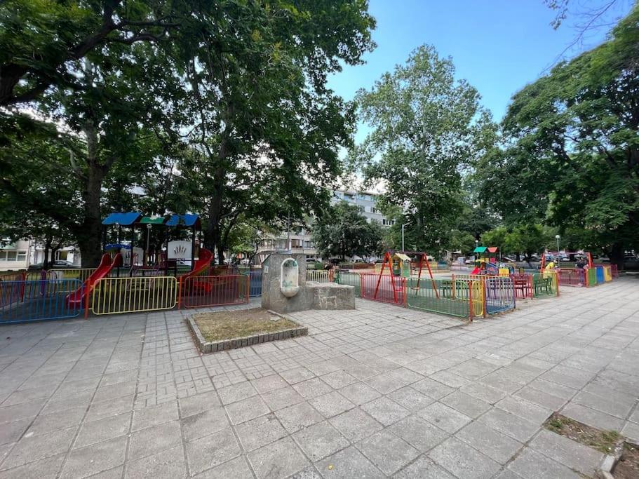 Varna Central 2Bdrm Apartment エクステリア 写真
