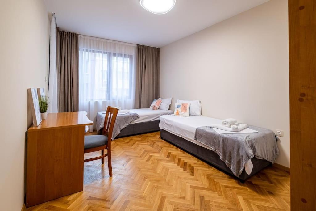 Varna Central 2Bdrm Apartment エクステリア 写真